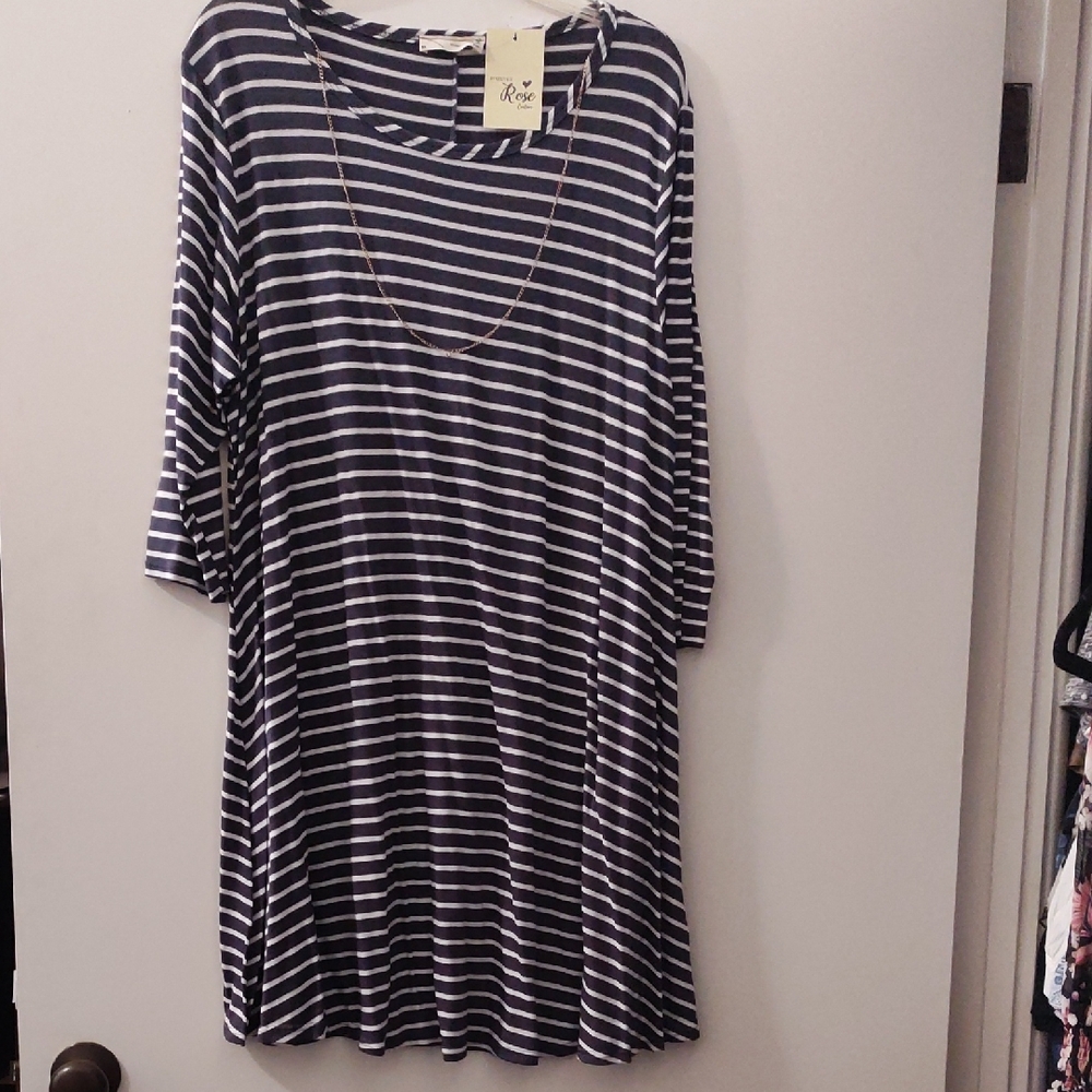 Black and White Casual Dolman Sleeve Dress